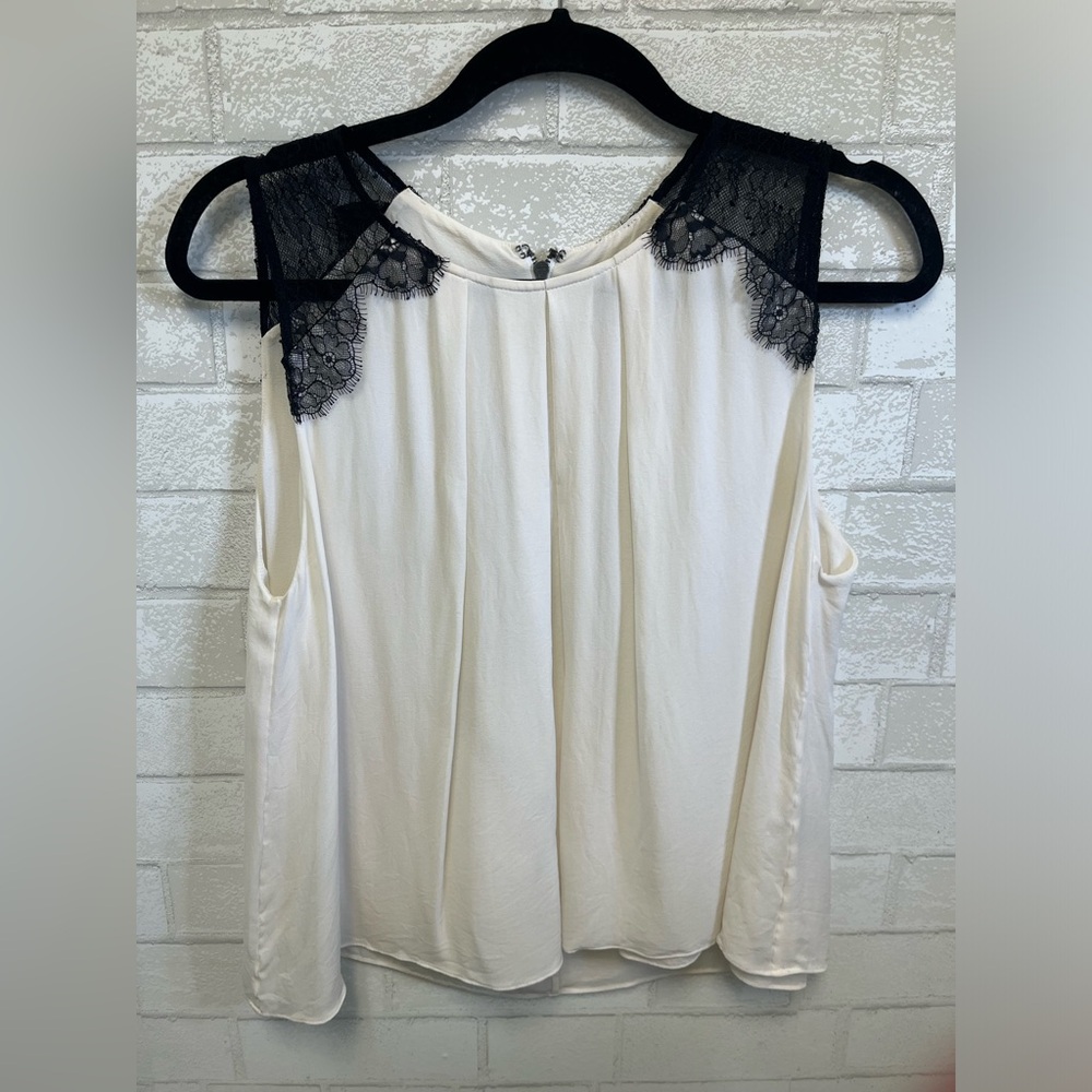 Alice & Olivia Silk and Lace Sleeveless Top Size Medium